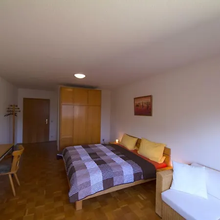 Fewo-dz Sonnenstube Emser Apartment